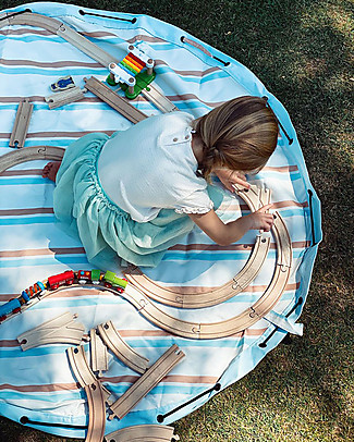 Play&Go Portable 2 in 1 Storage Bag & Outdoor Playmat - Stripes Storage Bag and Playmat